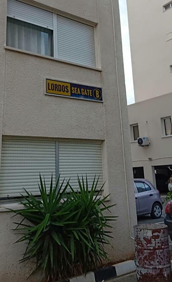 Stelia'S Seagate Studio Apt. Lárnaca Exterior foto